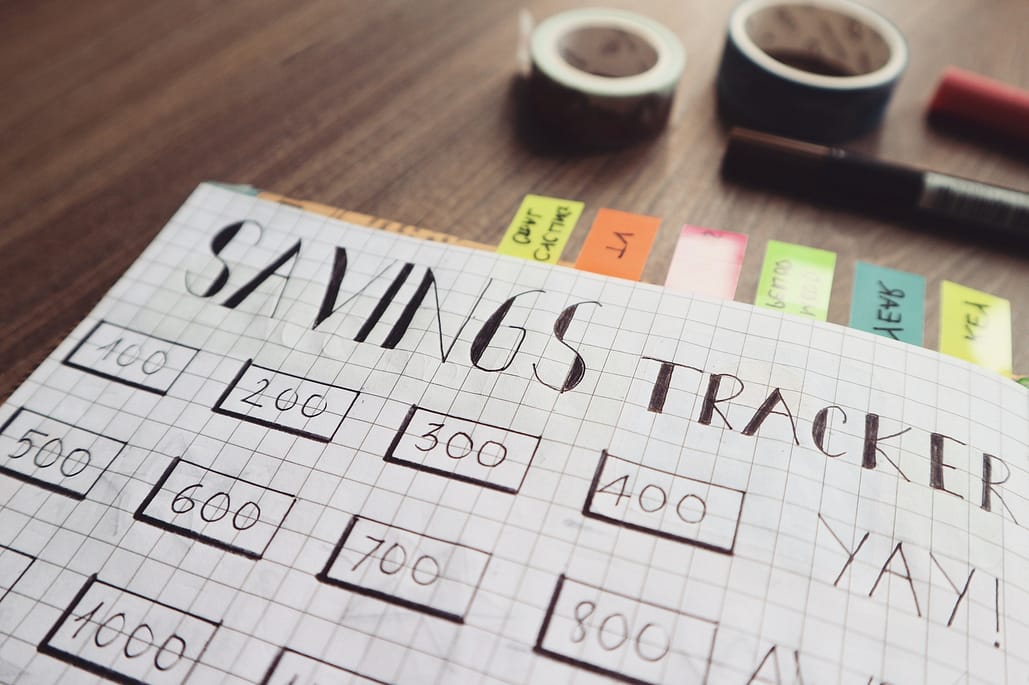 Savings tracker calendar to help plan for a recession